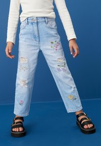 Next - FLORAL EMBROIDERED - Straight leg jeans - denim bright blue Thumbnail Image 1