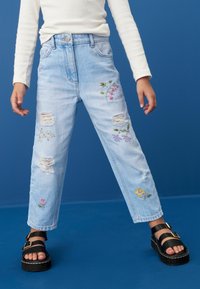 Next - FLORAL EMBROIDERED - Jeans Straight Leg - denim bright blue Thumbnail-Bild 1