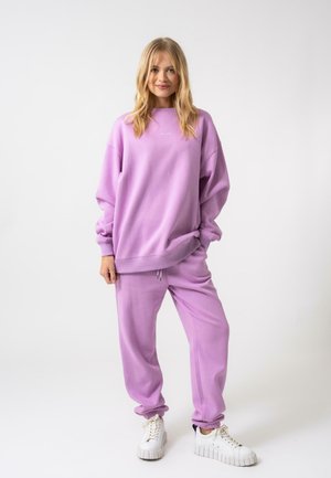 Sweatshirt - bright lilac