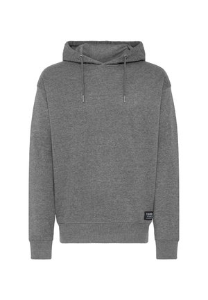 Sweatshirt à capuche grise en tissu doux, avec une poche kangourou à l'avant, une capuche avec cordon de serrage, et une petite étiquette en bas à gauche.