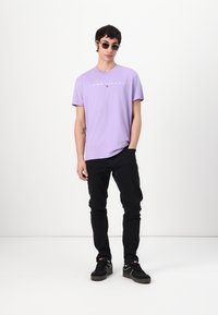 Tommy Jeans AUSTIN SLIM - Jeans Tapered Fit - denim washed black