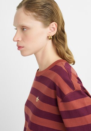 STRIPED TEE - Trükipildiga T-särk - maroon/wild sepia