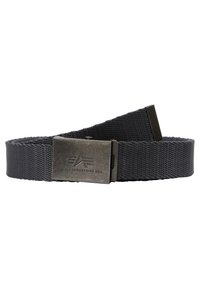 Ceinture tissée noire avec une boucle en métal arborant le logo de la marque gravé, présentant une texture durable et une longueur ajustable.