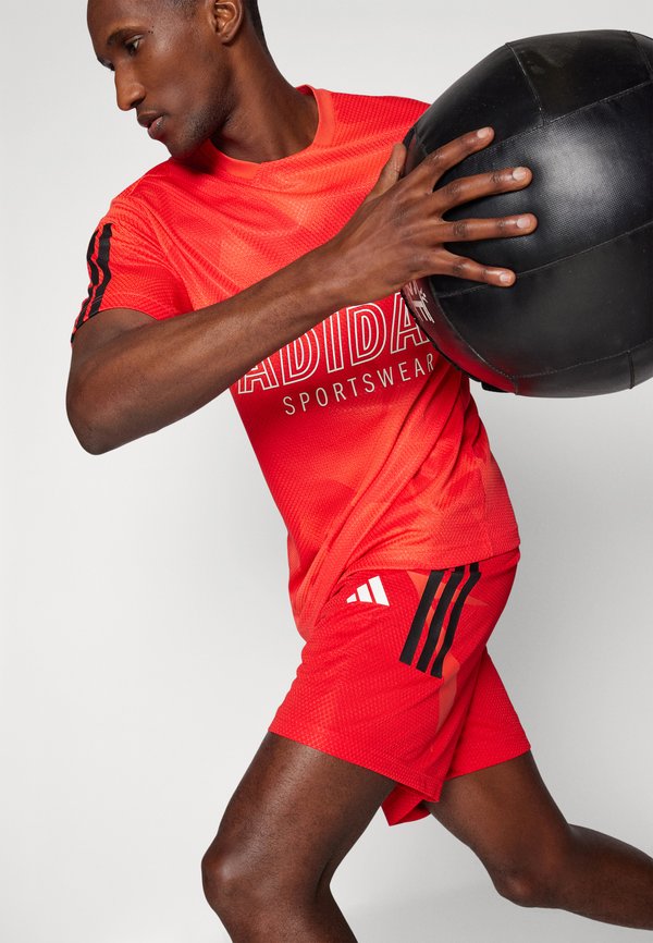 TIRO - Sports shorts2