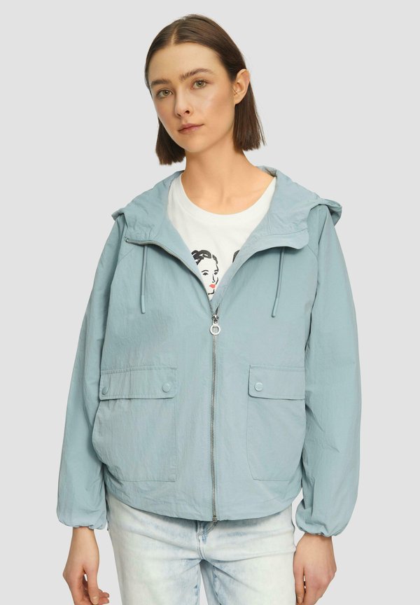 Leichte Jacke - hellblau