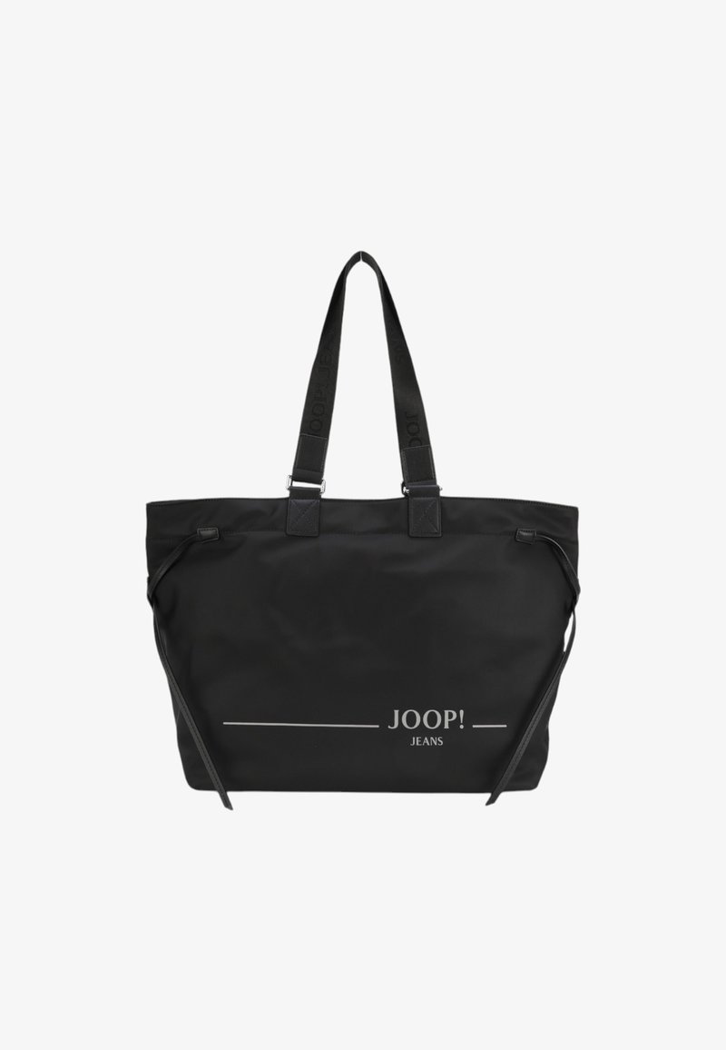 Sac fourre-tout noir en matériau durable, avec deux poignées rectangulaires, logo en relief et une ligne d'accent en argent à l'avant.