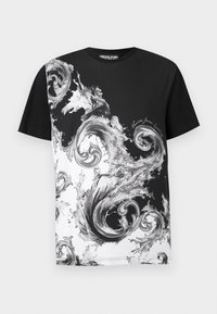 Επιλέχθηκε, black/white/grey