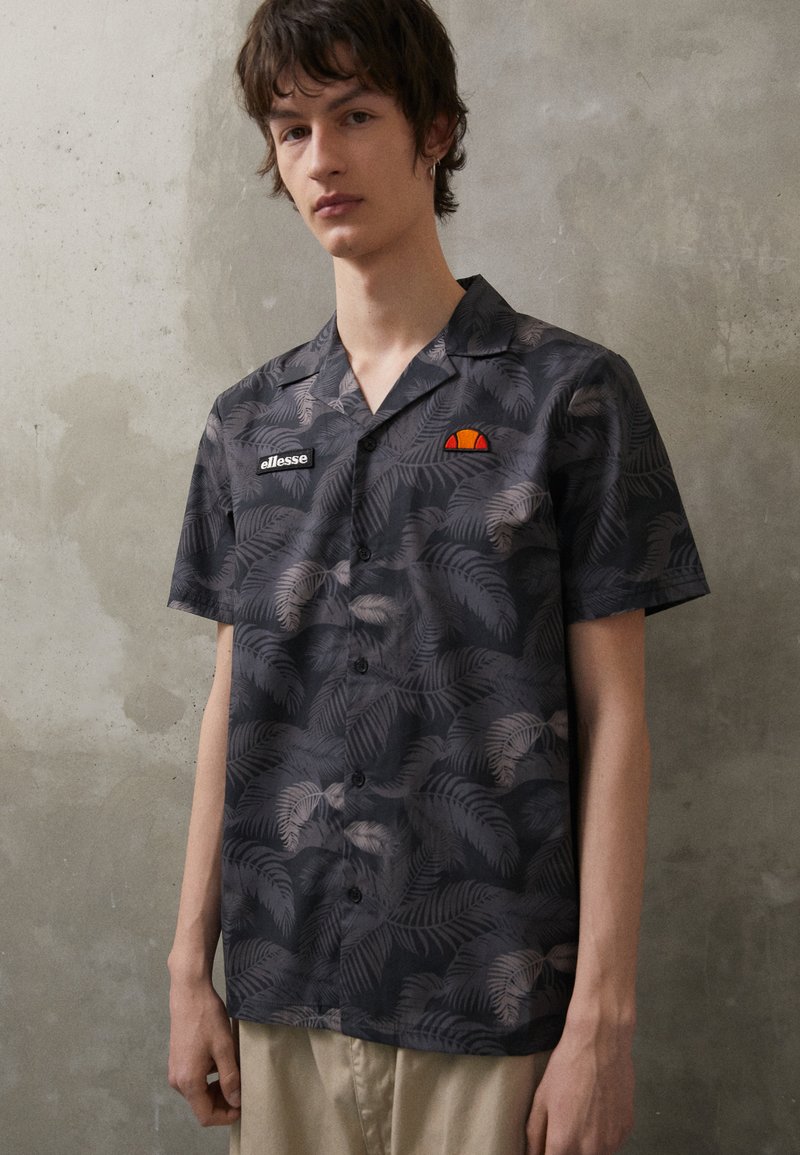 Ellesse RUBANO - Vapaa-ajan kauluspaita - black