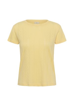 Trumpomis rankovėmis, pastelinių geltonų spalvų megztinis su subtiliais vertikaliais tekstūriniais raštais ir apvalia iškirpte.