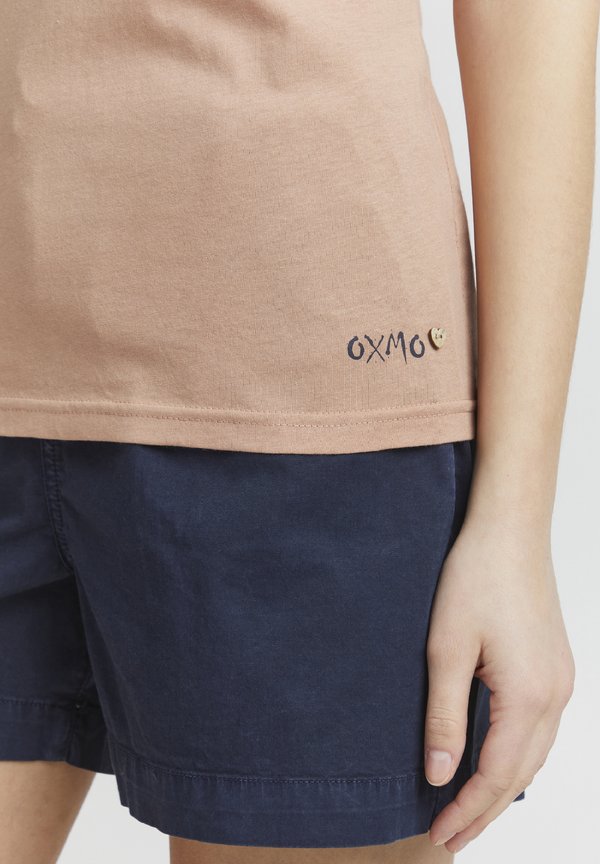 OXPina - Top - mahogany rose2