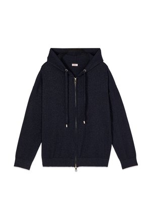 Černá mikina na zip s předním zipem, kapucí na stažení šňůrkou a dlouhými rukávy, zobrazena na bílém pozadí.