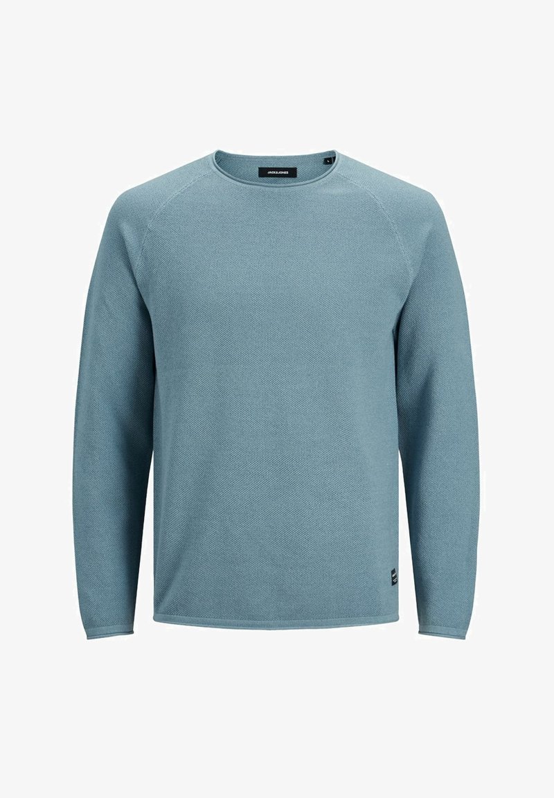 Pull bleu clair à manches longues avec un tissu texturé, col rond et manches raglan. Présente un petit logo près de l'ourlet.