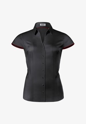 Blusa nera a maniche corte in satin con taglio aderente, dotata di una chiusura frontale con bottoni, dettagli decorativi rossi sulle maniche e collo a punta.