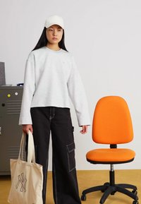 New Era Maisiņveida soma - white