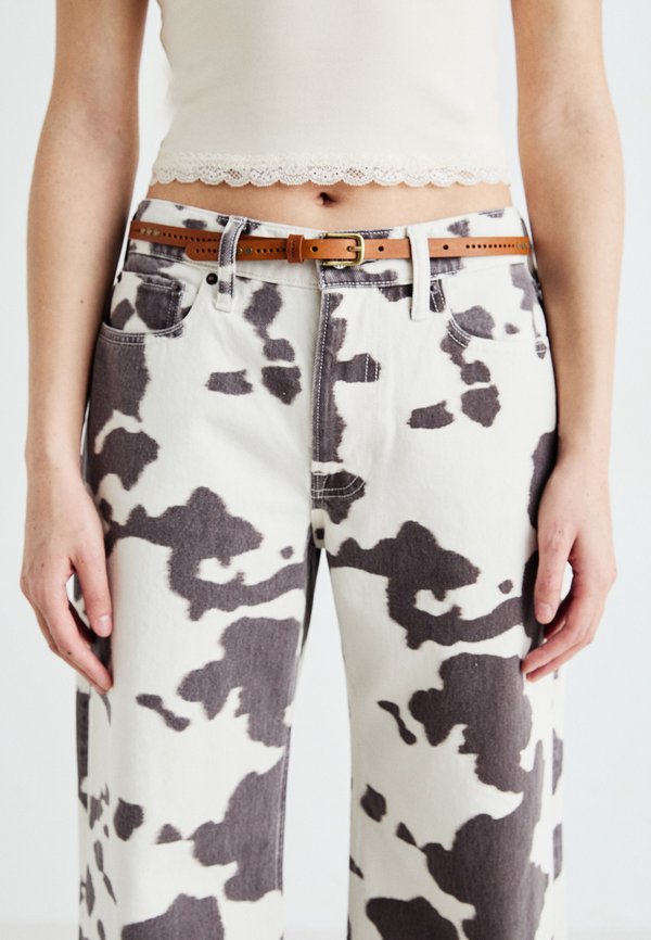 EMBELLISHED BELT - Belt - cognac2