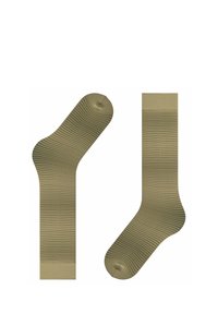 Olivgrüne Socken mit gerippter Textur, die eine nahtlose Zehenpartie und einen kontrastierenden glatten Bund oben aufweisen.
