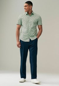 Next SHORT SLEEVE -  REGULAR FIT - Pluus - sage green ditsy floral