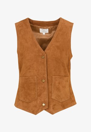 Gilet en daim marron avec un col en V, deux poches avant et des boutons-pression dorés. Texture lisse et coupe ajustée sans manches.