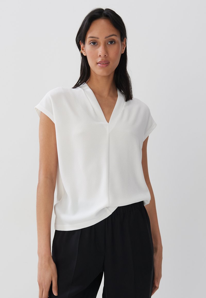 someday. KELCY - T-shirt basic - milk