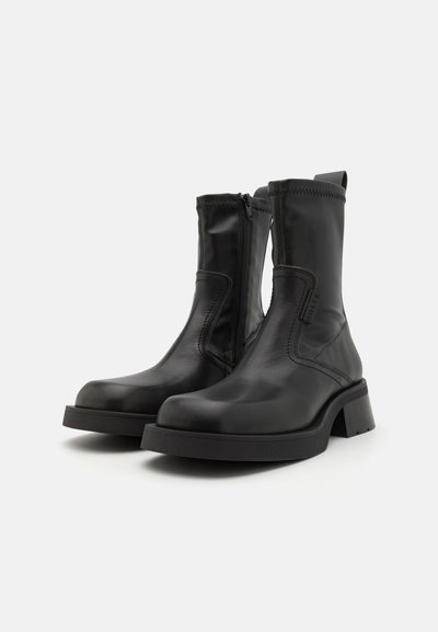 MIISTA NEW OLIANA BOOTS - Μποτάκια πλατφόρμα - black