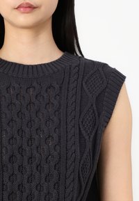 Vero Moda Strickpullover - black