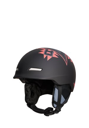 Schwarzer Skihelm mit mattem Finish, versehen mit roten grafischen Akzenten und reflektierenden Streifen. Weiche Innenpolsterung und verstellbarer Kinnriemen.