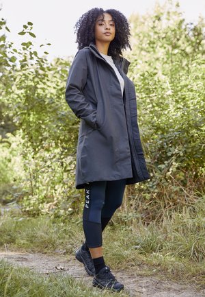 Salomon X-ADVENTURE GORE TEX - Zapatillas de senderismo - black