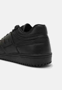 flamingos life retro 90s unisex