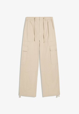 Bershka, - Bojówki