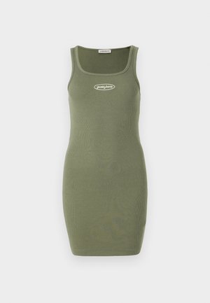 Olivegrünes, geripptes Tankkleid mit taillierter Silhouette und rundem Ausschnitt, versehen mit weißer Logo-Stickerei auf der Brust.