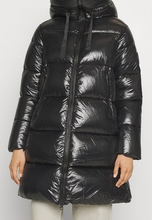 Winter coat - black