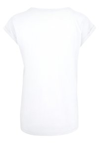 Weißes Kurzarm-T-Shirt mit rundem Halsausschnitt und umgeschlagenen Ärmeln, aus glattem Baumwollstoff gefertigt; schlichtes und einfaches Design.
