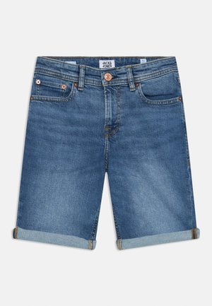 Blå denimshorts med op rullede kanter, frontknap og lynlås, bæltestropper og femlomme-design, mærket Jack & Jones.