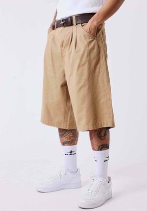 Project X Paris, BERMUDA À PINCES - Shorts - beige
