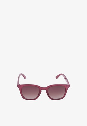 Roze rechthoekige zonnebril met verloopdonkere lenzen en een licht gebogen montuur.