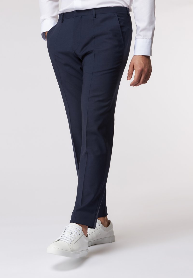 Herren Komplettanzüge | Roy Robson SLIM FIT BI-STRETCH Anzug dark blue/dunkelblau - IT86249 Herren Komplettanzüge | Roy Robson SLIM FIT BI-STRETCH Anzug dark blue/dunkelblau - IT86249