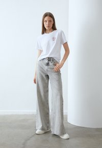 Anna Field - T-shirt z nadrukiem