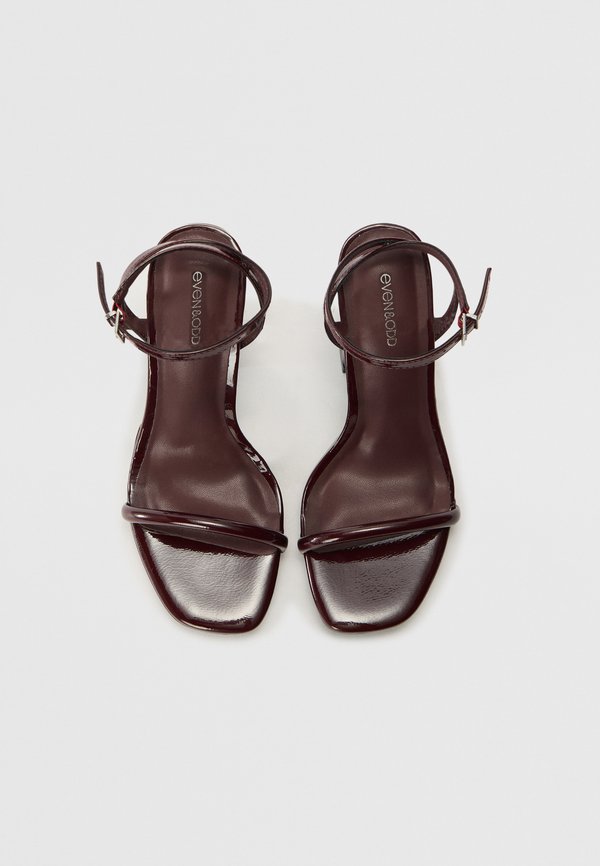 Platform heels - dark cherry2