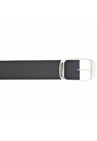 Ceinture en cuir noir avec une texture lisse et élégante, et une boucle en métal argenté de forme rectangulaire, ornée d'une inscription de logo.