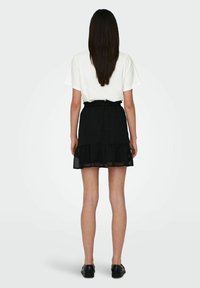 JDY GERÜSCHTER - Falda acampanada - black