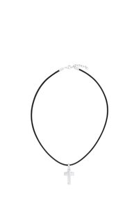 Schwarzes Gummihalsband mit einem silbernen Metal-Kreuzanhänger. Das Kreuz hat eine polierte Oberfläche und hängt zentral an einem dünnen, flexiblen Kabel.