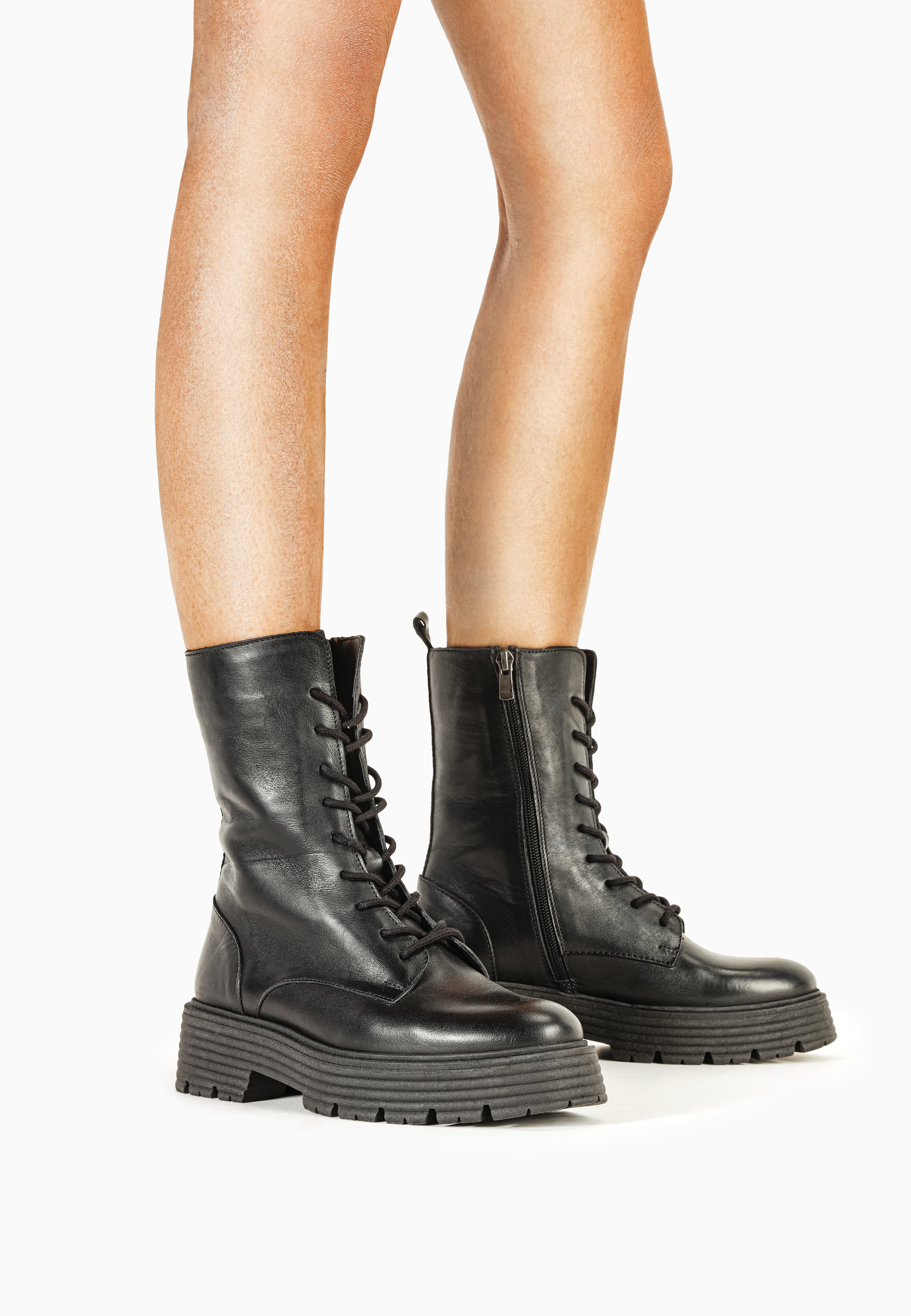 Inuovo Enkellaarsjes met plateauzool - black/Zwart - Zalando.nl