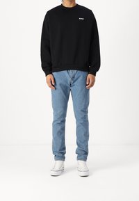 Kaotiko Sudadera - black