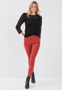 BONOBO Jeans Vaqueros slim fit - orange foncé