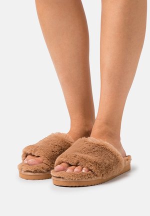 SLIDE - Slippers - toast