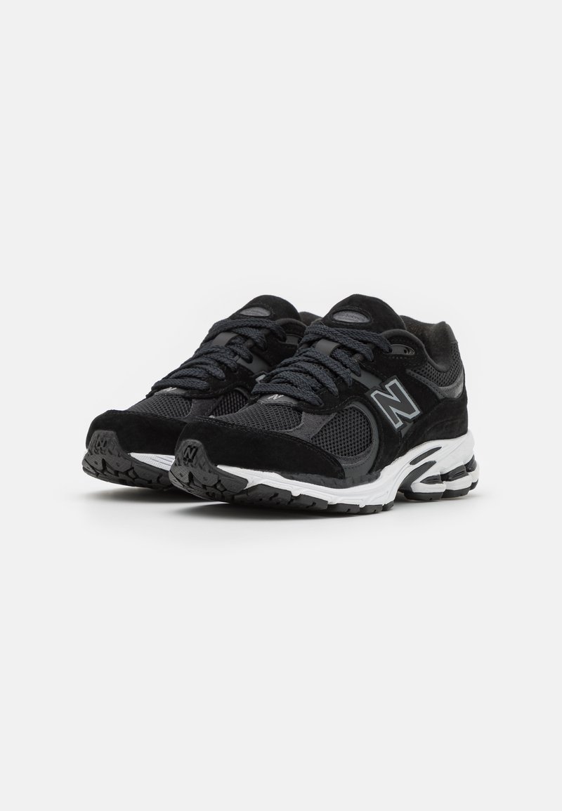2002 black