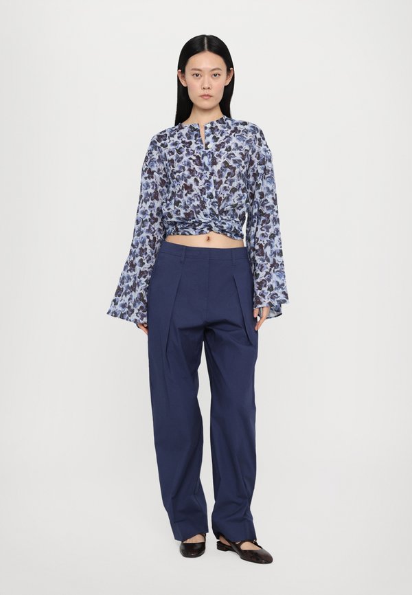 COLBERT - Trousers - blu3