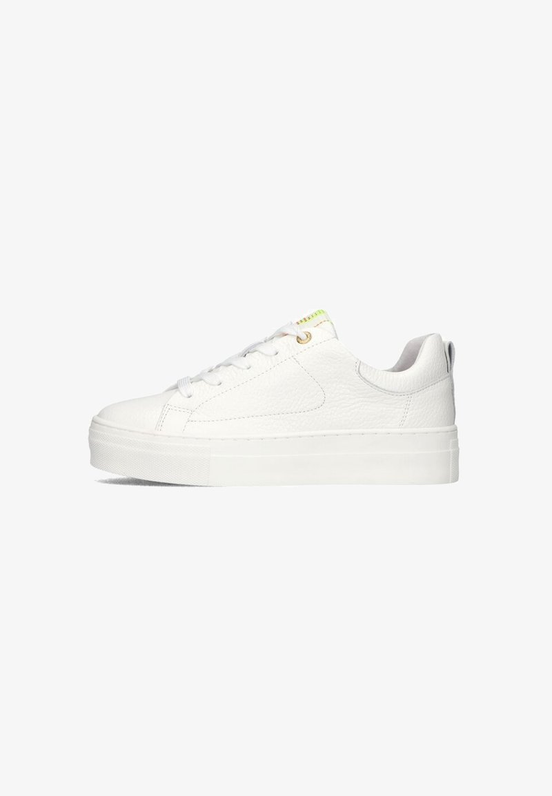 White leather sneaker with a textured finish, flat sole, and a small green accent at the heel. Features a classic lace-up design.