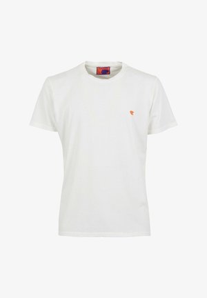 T-shirt bianca in cotone con scollatura rotonda, maniche corte e un piccolo logo arancione sul lato sinistro del petto. Texture liscia e vestibilità classica.