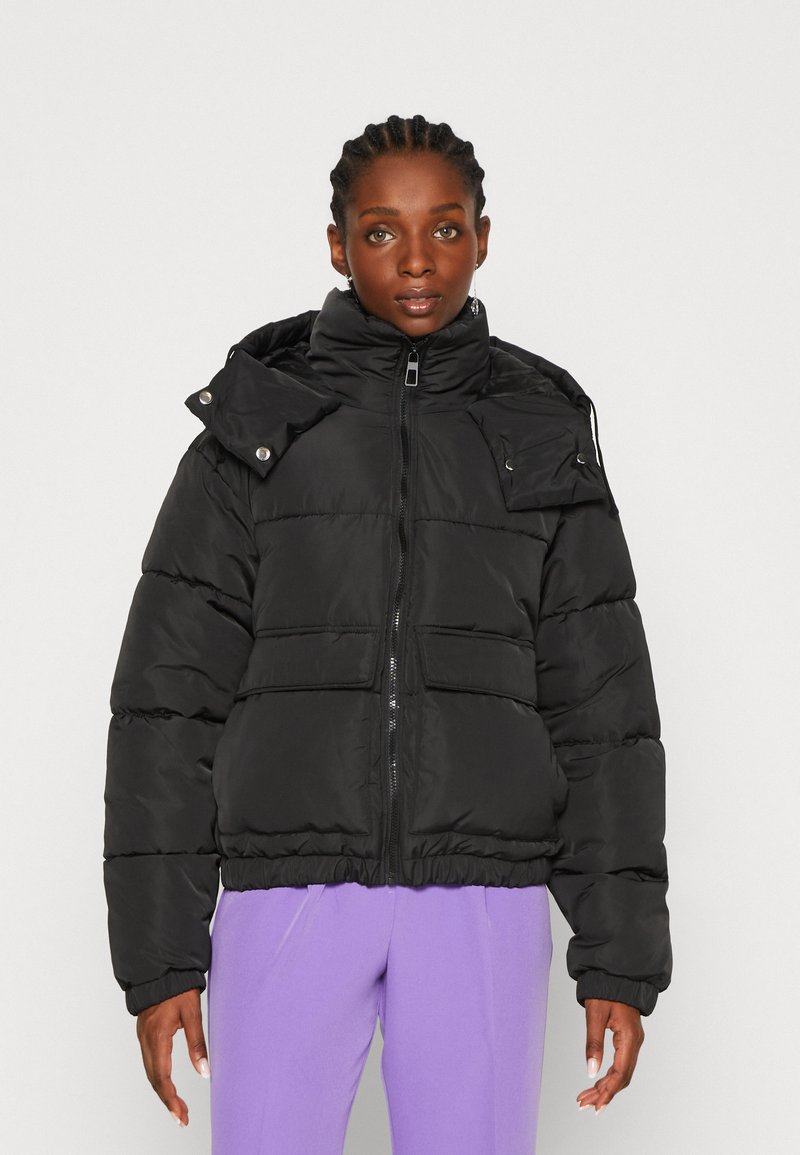 ONLY ONLEVI CARGO PUFFER JACKET Vinterjakke black/svart Zalando.no
